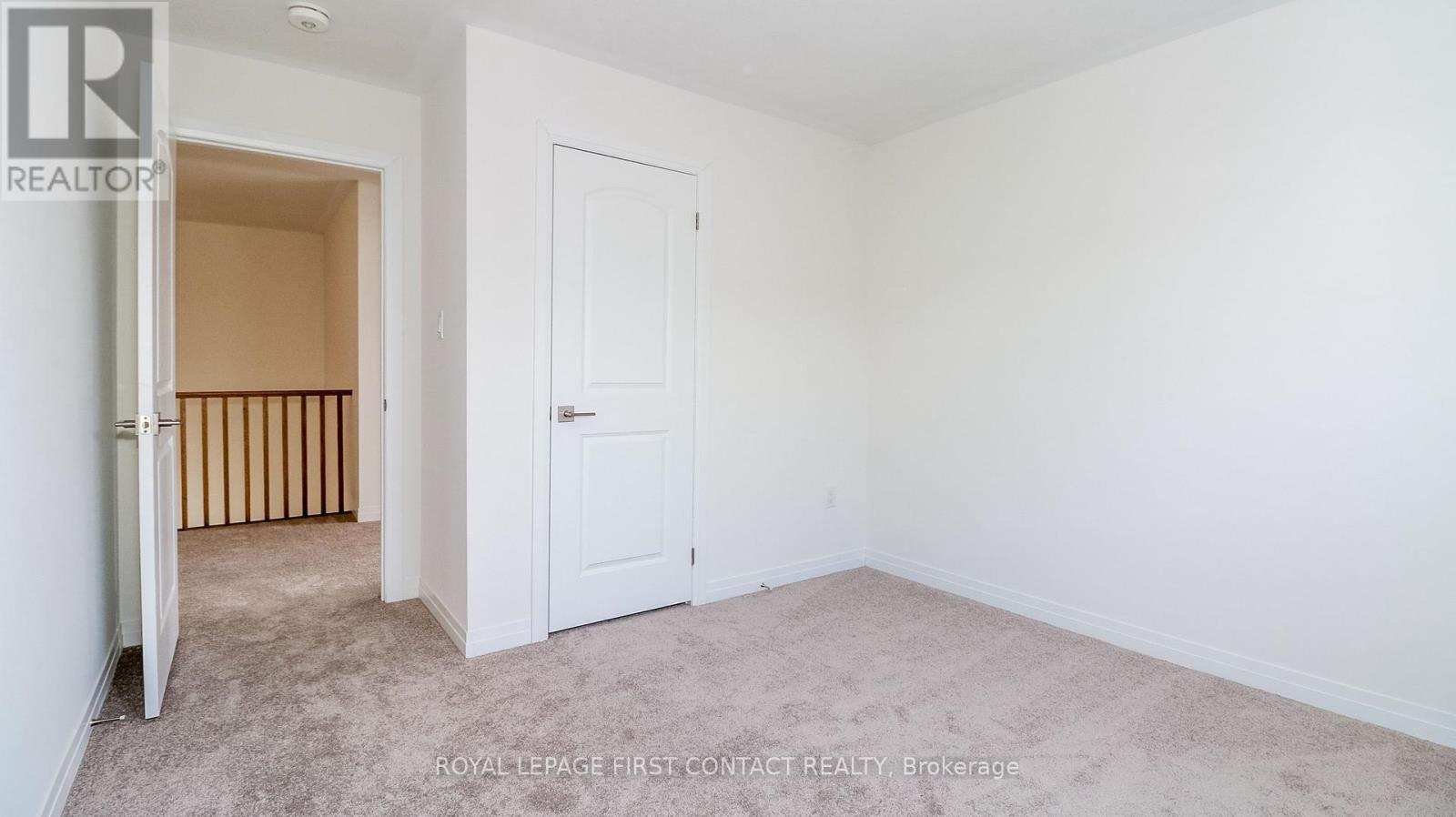 












3778 SUNBANK CRESCENT

,
Severn,




Ontario
L3V6H3

