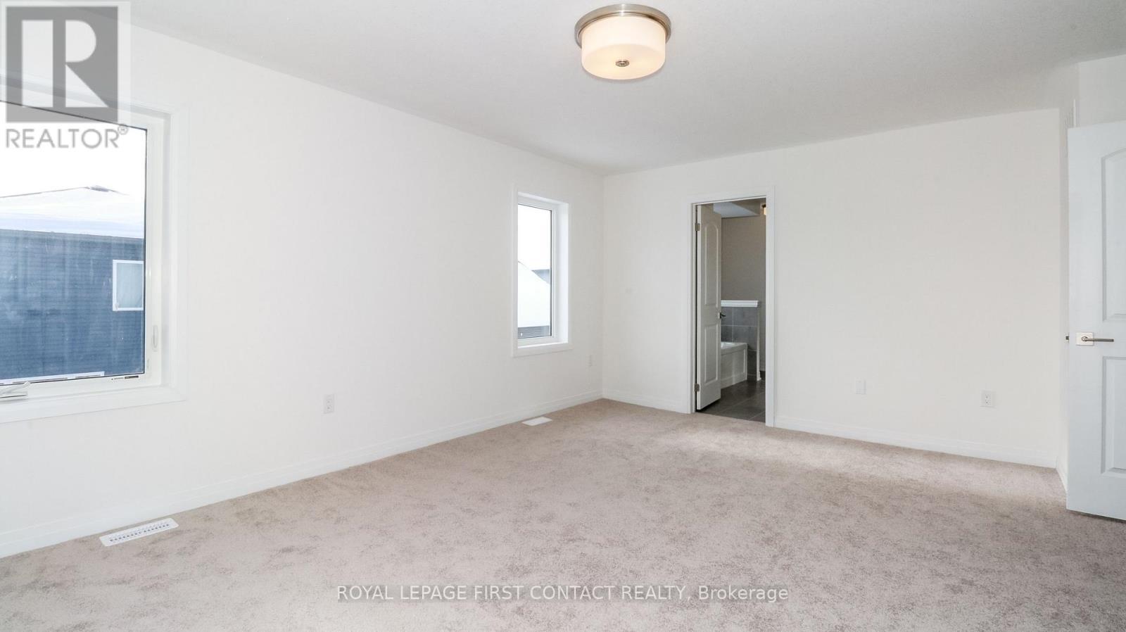 












3778 SUNBANK CRESCENT

,
Severn,




Ontario
L3V6H3

