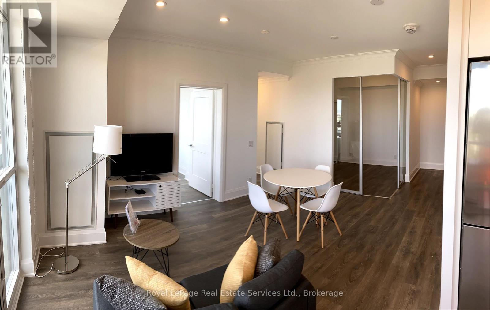 












1908 - 120 PARLIAMENT STREET

,
Toronto (Moss Park),




Ontario
M5A2Y8


