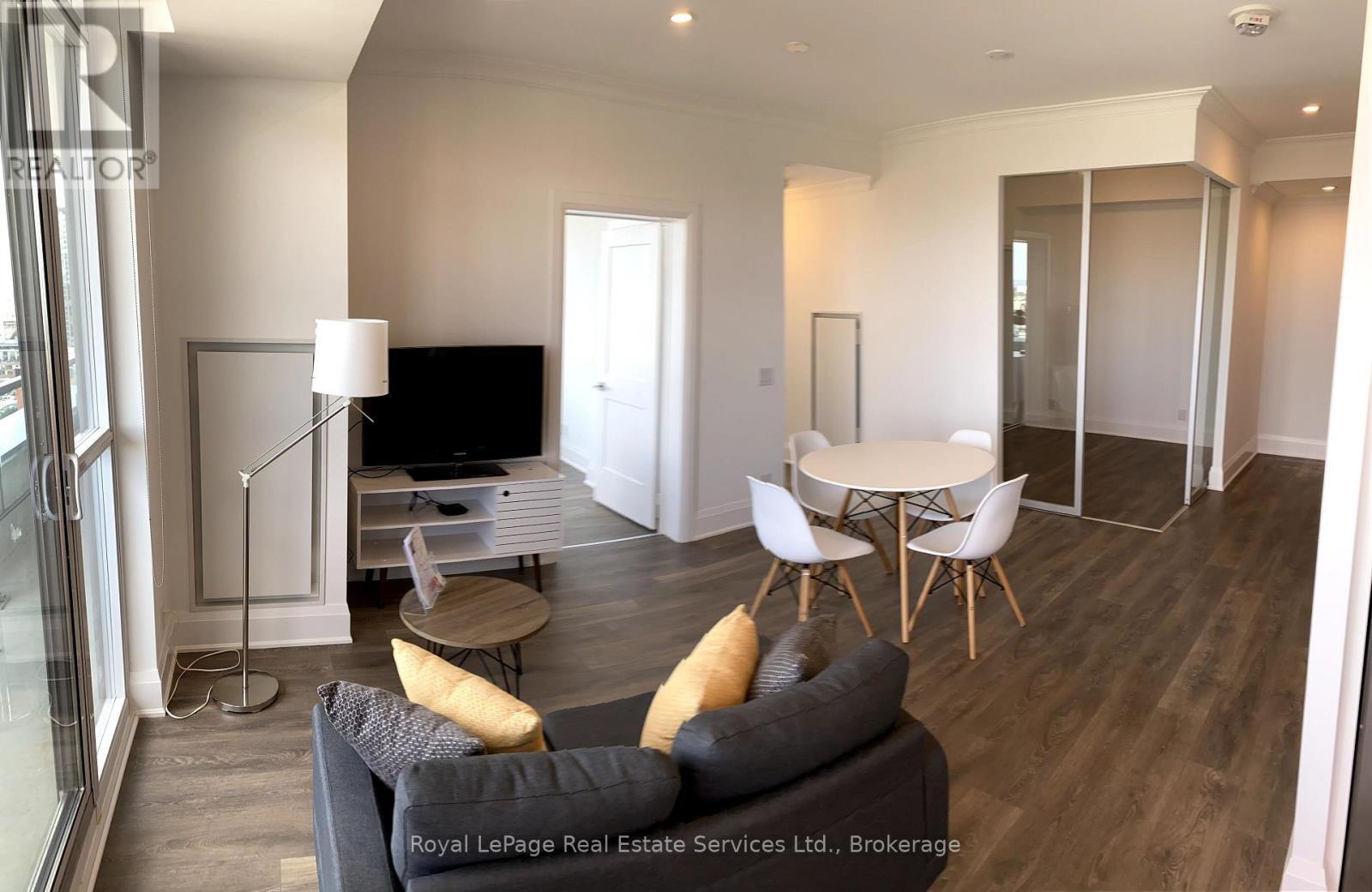 












1908 - 120 PARLIAMENT STREET

,
Toronto (Moss Park),




Ontario
M5A2Y8

