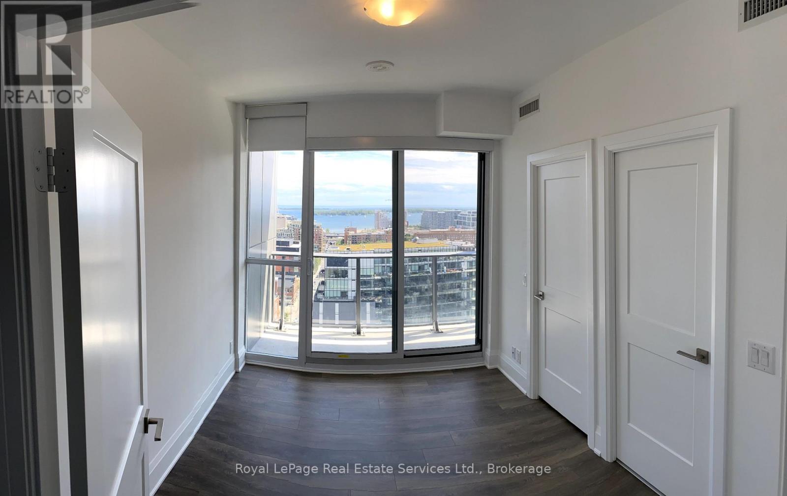 












1908 - 120 PARLIAMENT STREET

,
Toronto (Moss Park),




Ontario
M5A2Y8

