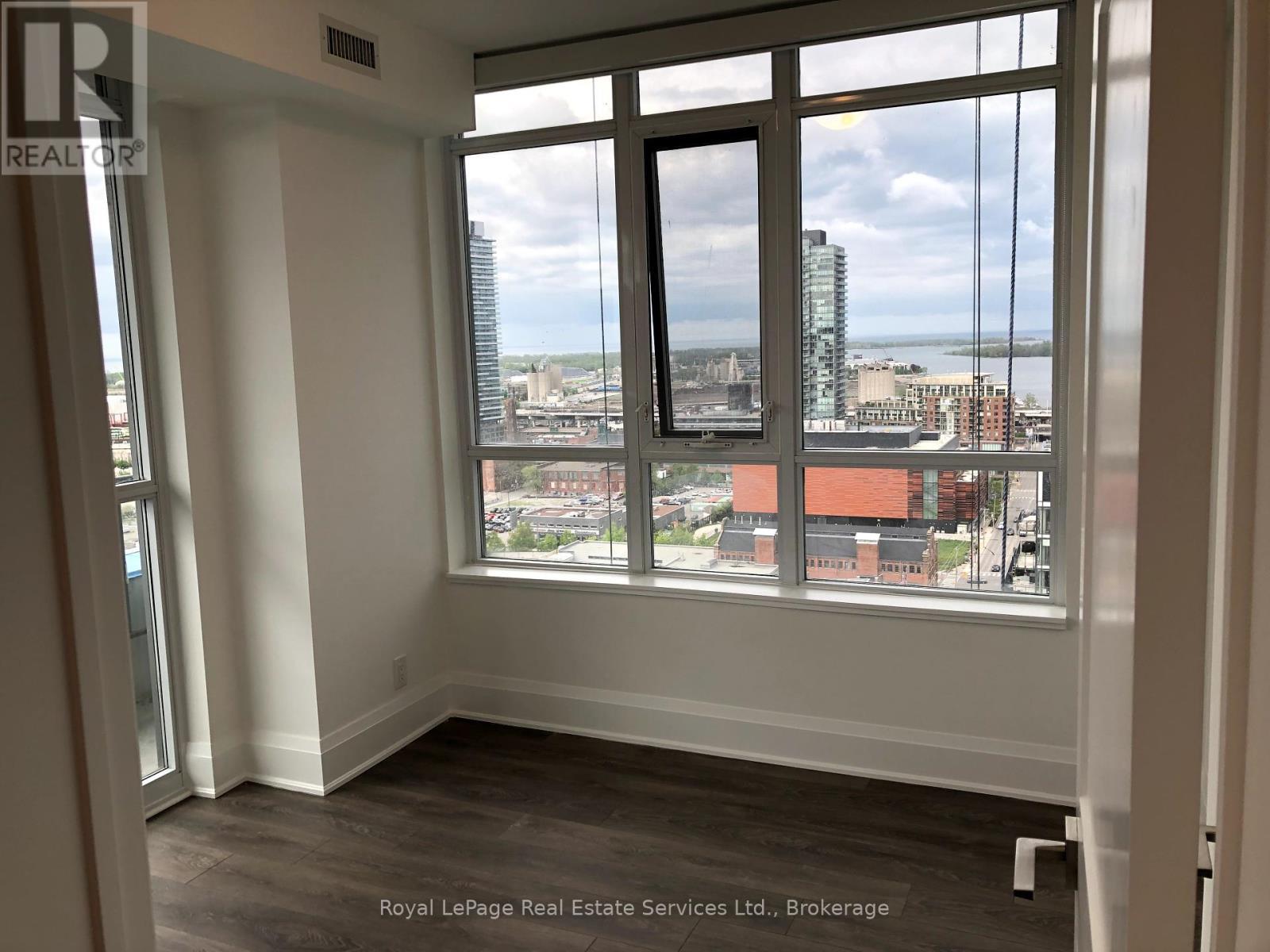 












1908 - 120 PARLIAMENT STREET

,
Toronto (Moss Park),




Ontario
M5A2Y8

