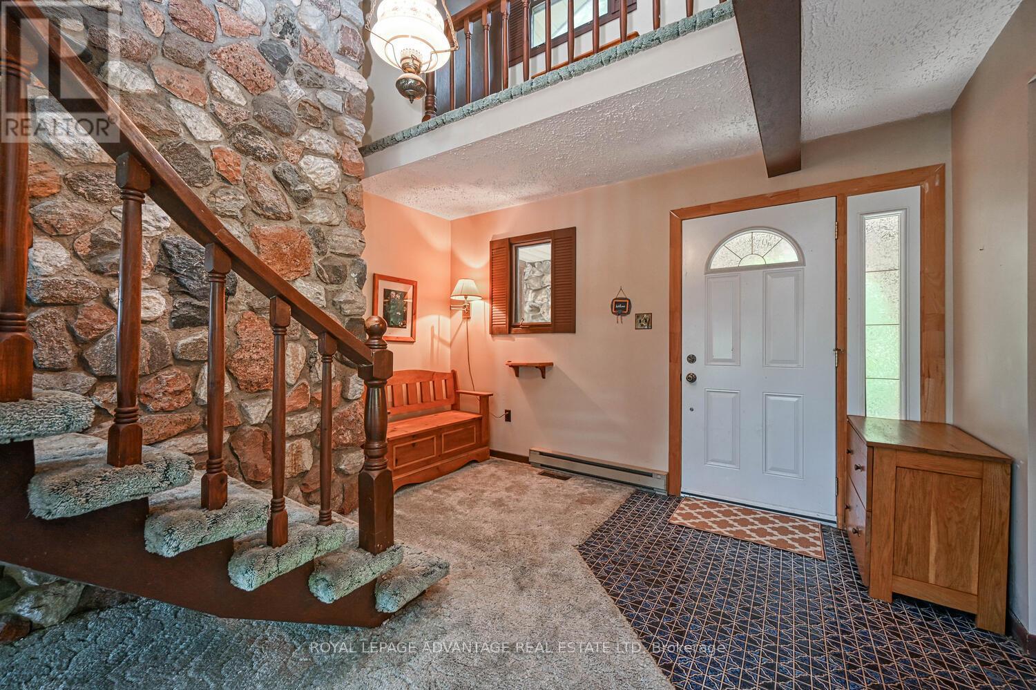 












349 STEWART DRIVE

,
Lanark Highlands,




Ontario
K0G1K0

