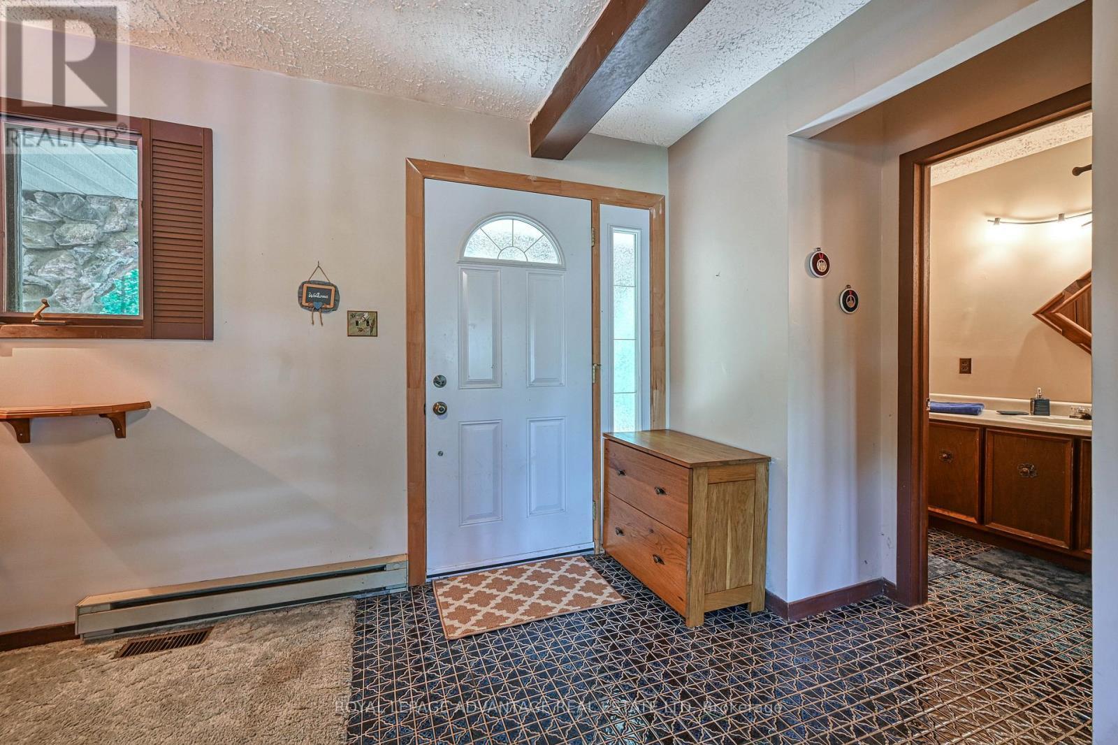 












349 STEWART DRIVE

,
Lanark Highlands,




Ontario
K0G1K0

