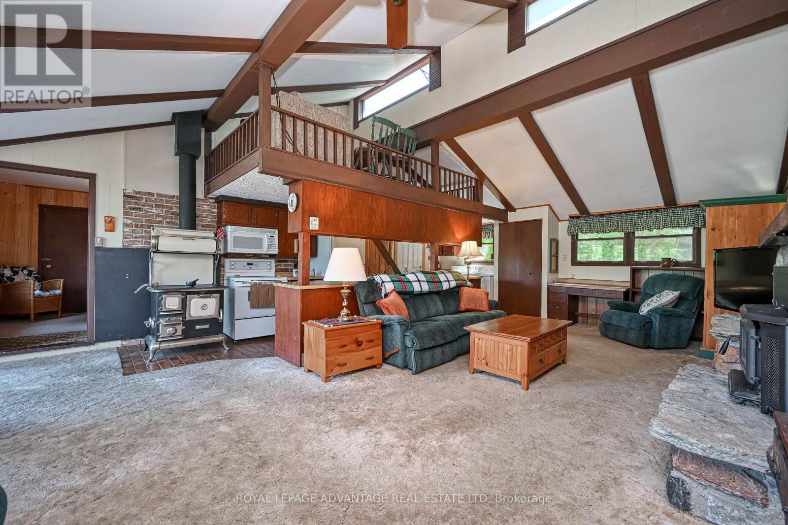 












349 STEWART DRIVE

,
Lanark Highlands,




Ontario
K0G1K0

