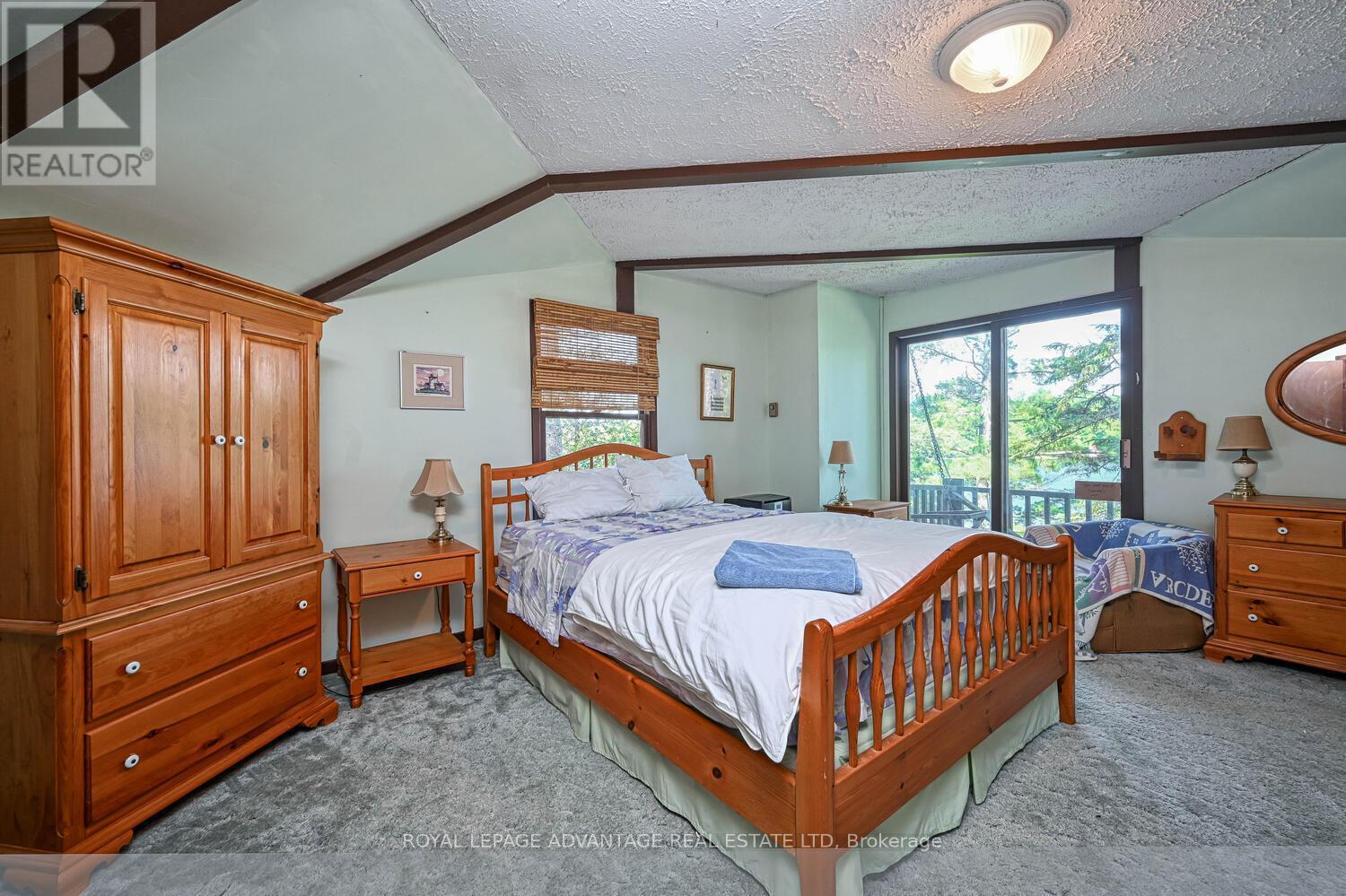 












349 STEWART DRIVE

,
Lanark Highlands,




Ontario
K0G1K0

