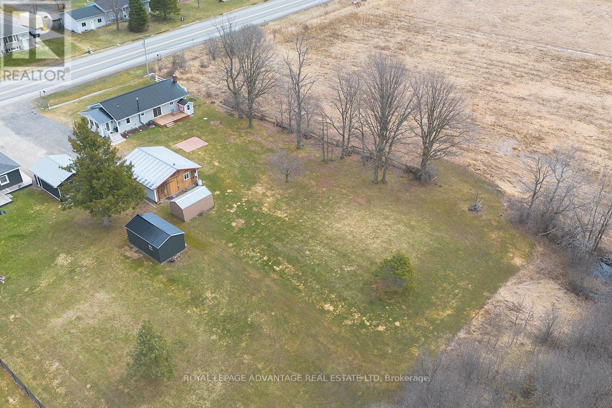 












2925 RIDEAU FERRY ROAD

,
Perth,




Ontario
K7H3C7

