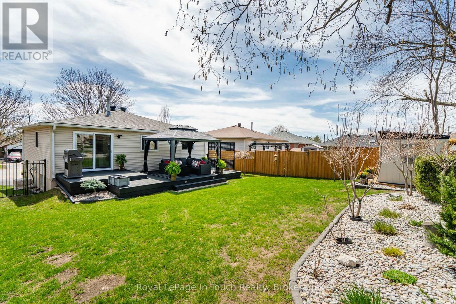 












362 GALLOWAY BOULEVARD

,
Midland,




Ontario
L4R5B2

