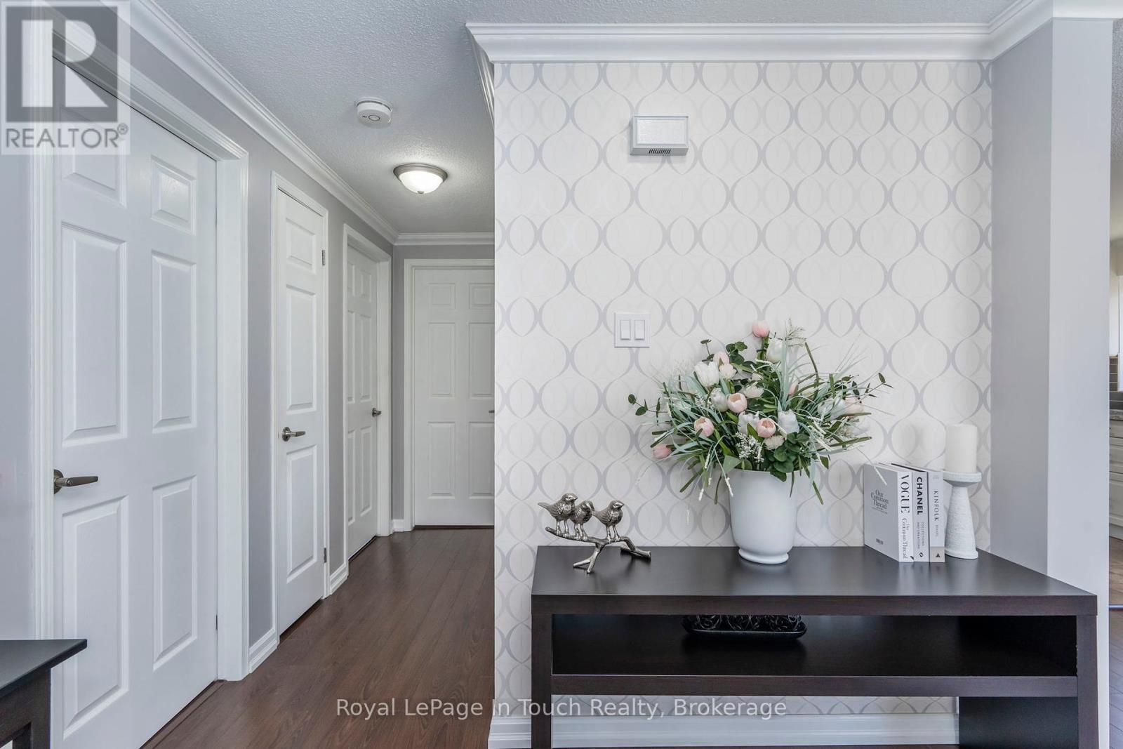 












362 GALLOWAY BOULEVARD

,
Midland,




Ontario
L4R5B2

