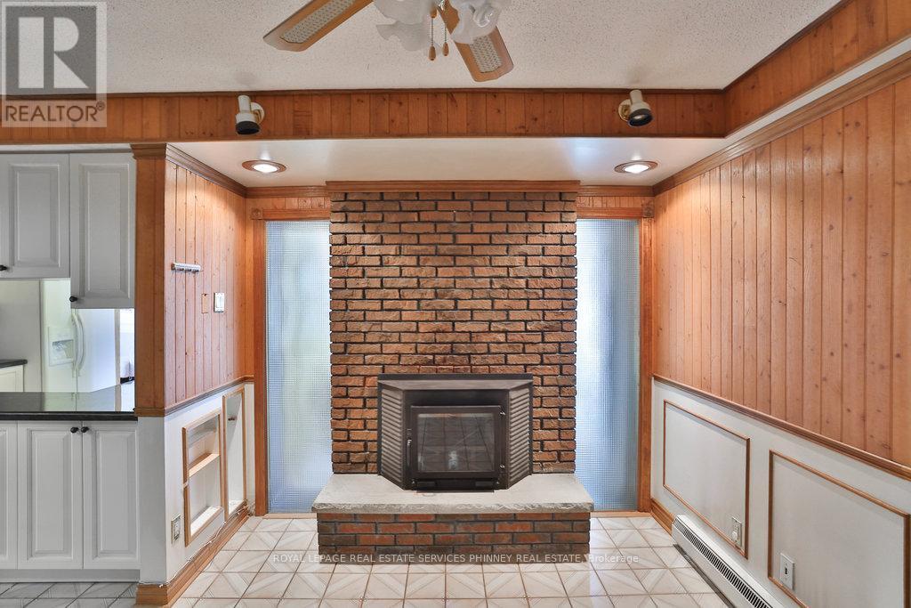 












3183 VALMARIE AVENUE

,
Mississauga,




Ontario
L5C2A4

