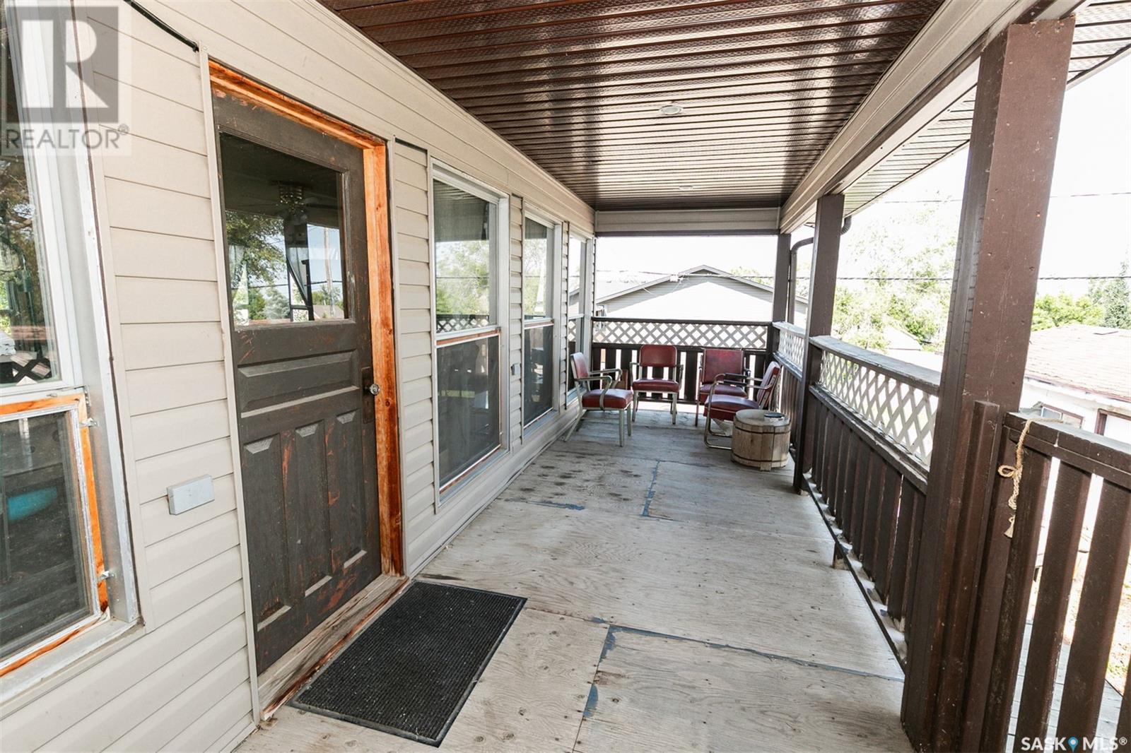 












330 Alberta AVENUE

,
Kerrobert,




Saskatchewan
S0L1R0

