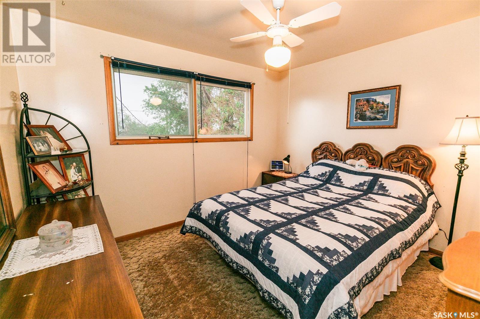 












330 Alberta AVENUE

,
Kerrobert,




Saskatchewan
S0L1R0

