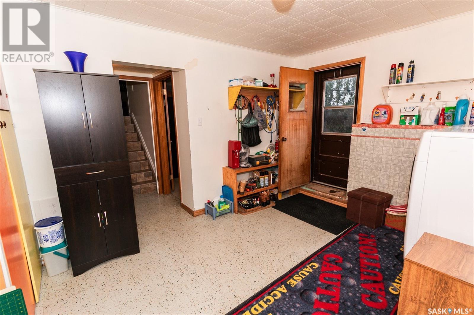












330 Alberta AVENUE

,
Kerrobert,




Saskatchewan
S0L1R0

