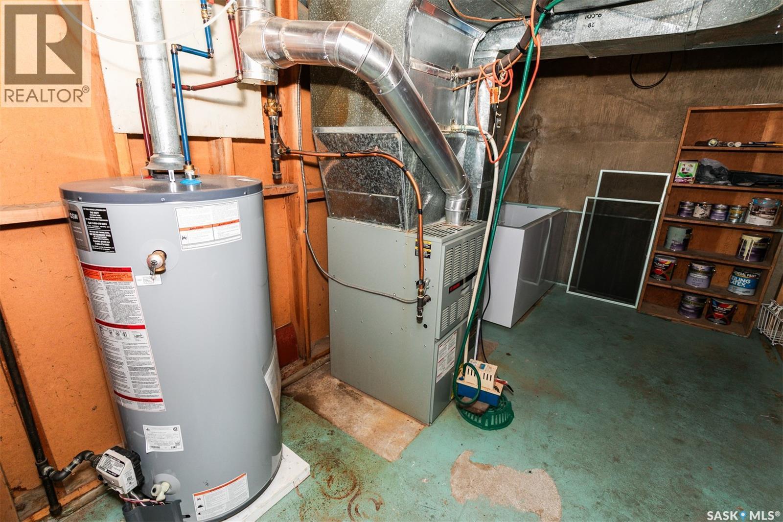 












330 Alberta AVENUE

,
Kerrobert,




Saskatchewan
S0L1R0

