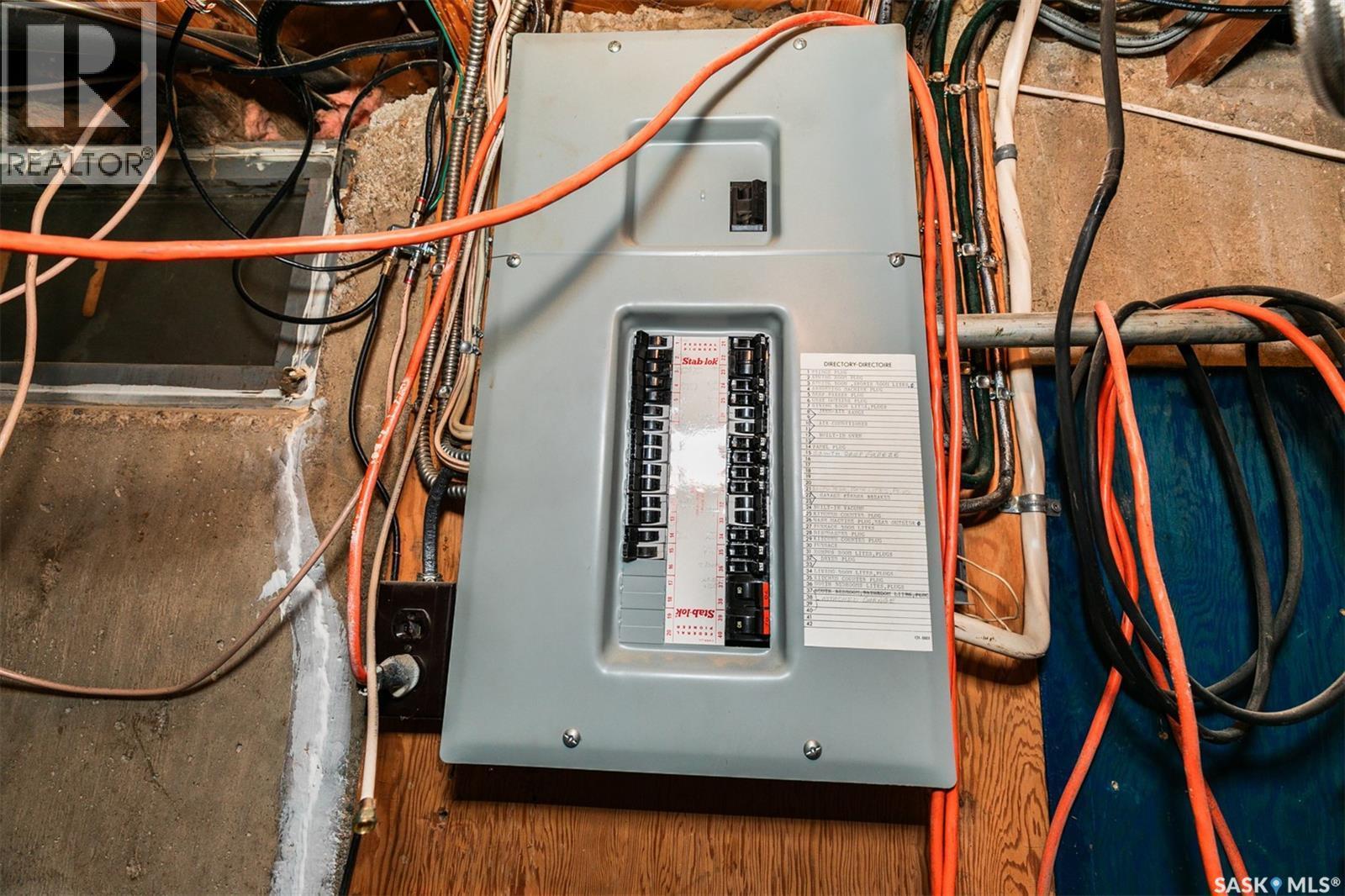 












330 Alberta AVENUE

,
Kerrobert,




Saskatchewan
S0L1R0

