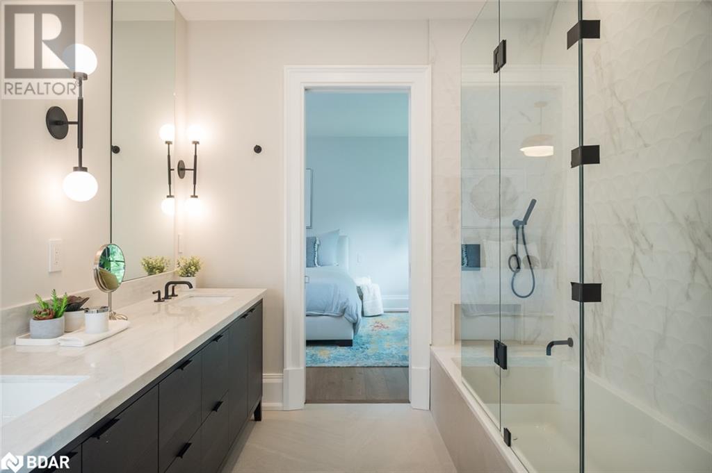












57 VICTORIA Street

,
Milton,




Ontario
L9T1S6

