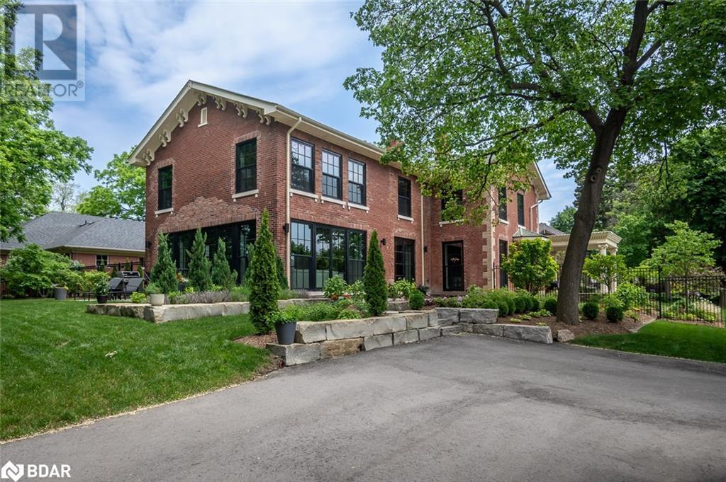 












57 VICTORIA Street

,
Milton,




Ontario
L9T1S6

