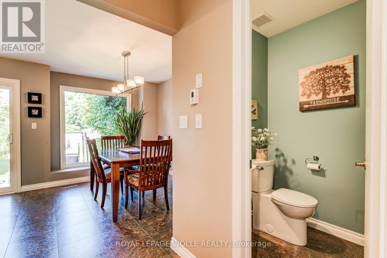 












294 PASTERN TRAIL

,
Waterloo,




Ontario
N2K3Z3

