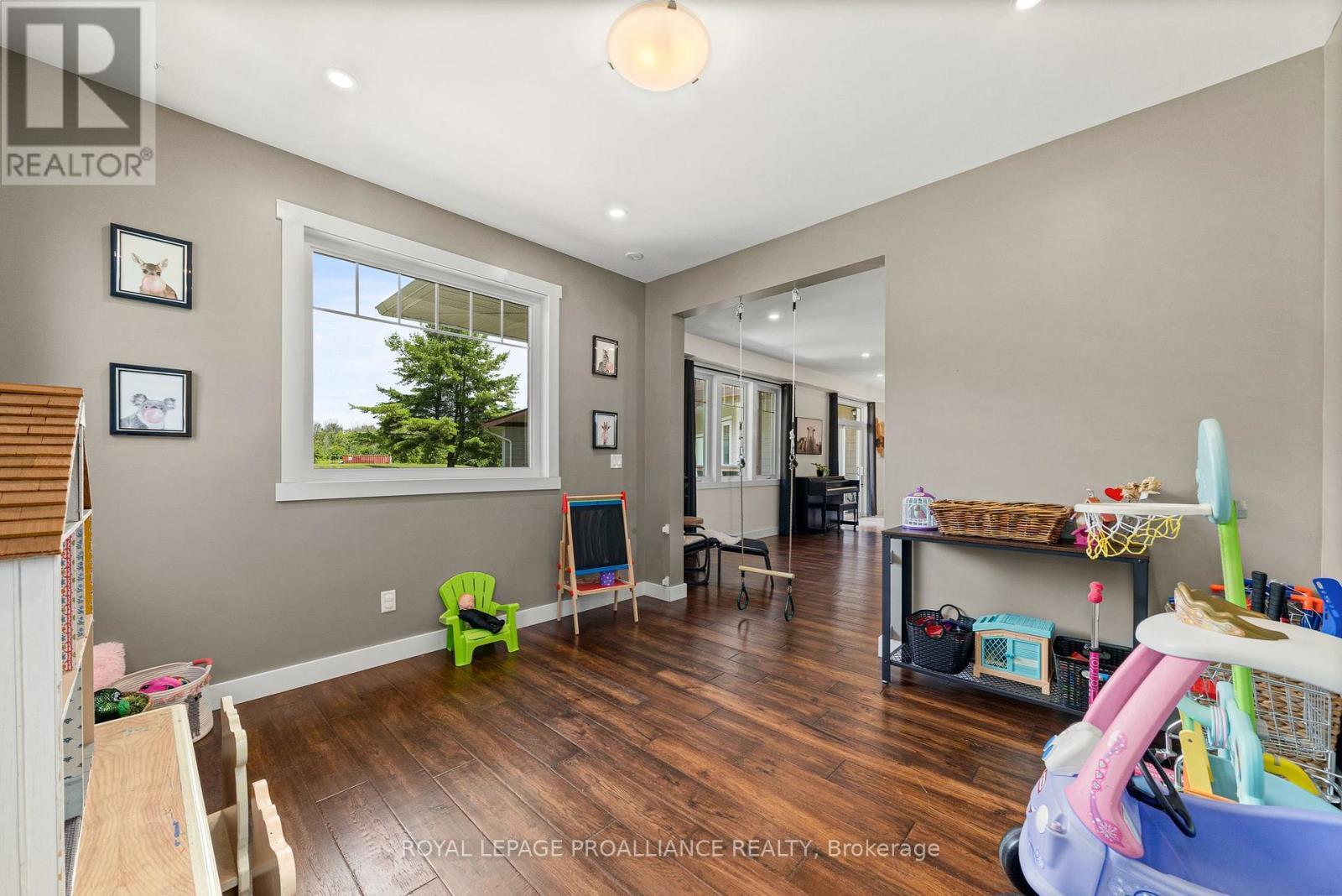 












190 LAKESHORE ROAD

,
Brighton,




Ontario
K0K1H0

