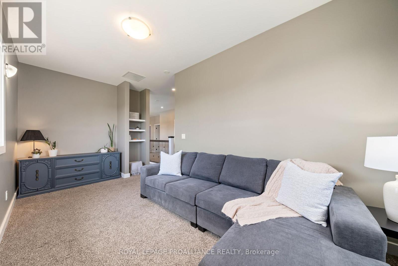 












190 LAKESHORE ROAD

,
Brighton,




Ontario
K0K1H0

