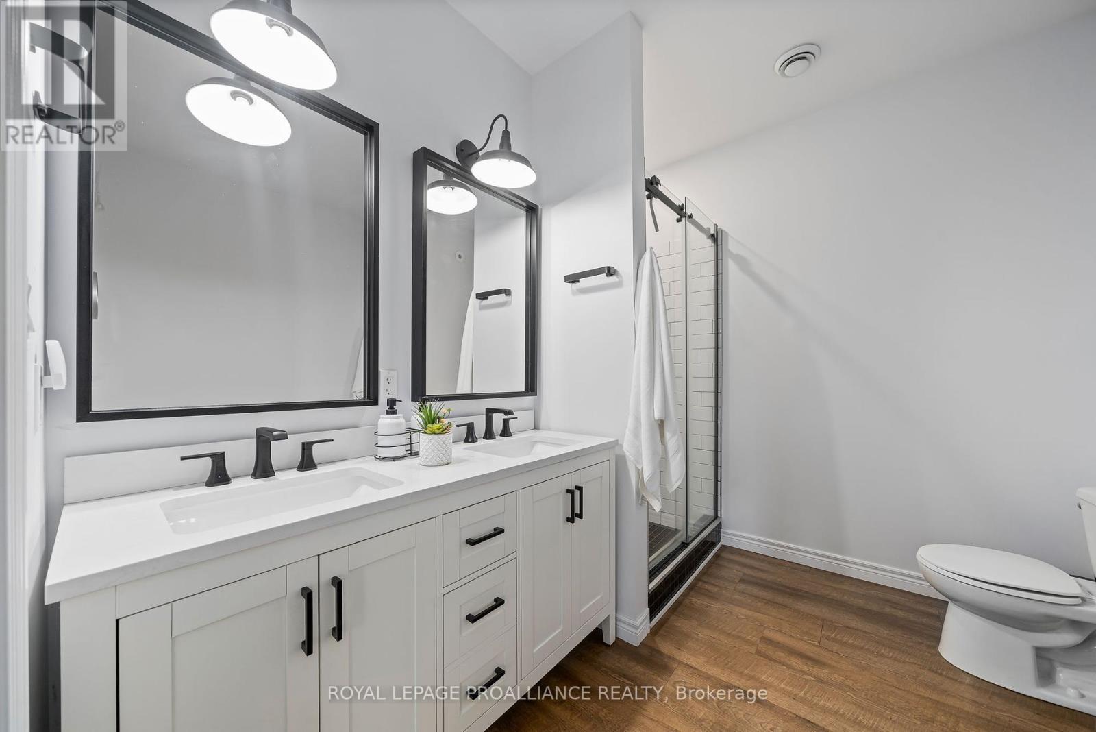 












190 LAKESHORE ROAD

,
Brighton,




Ontario
K0K1H0

