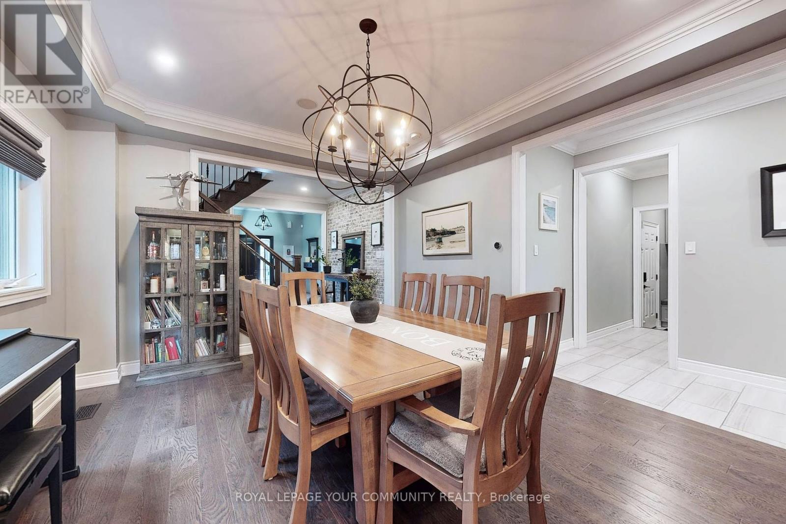 












150 CREEKLAND AVENUE

,
Whitchurch-Stouffville,




Ontario
L4A1Y9

