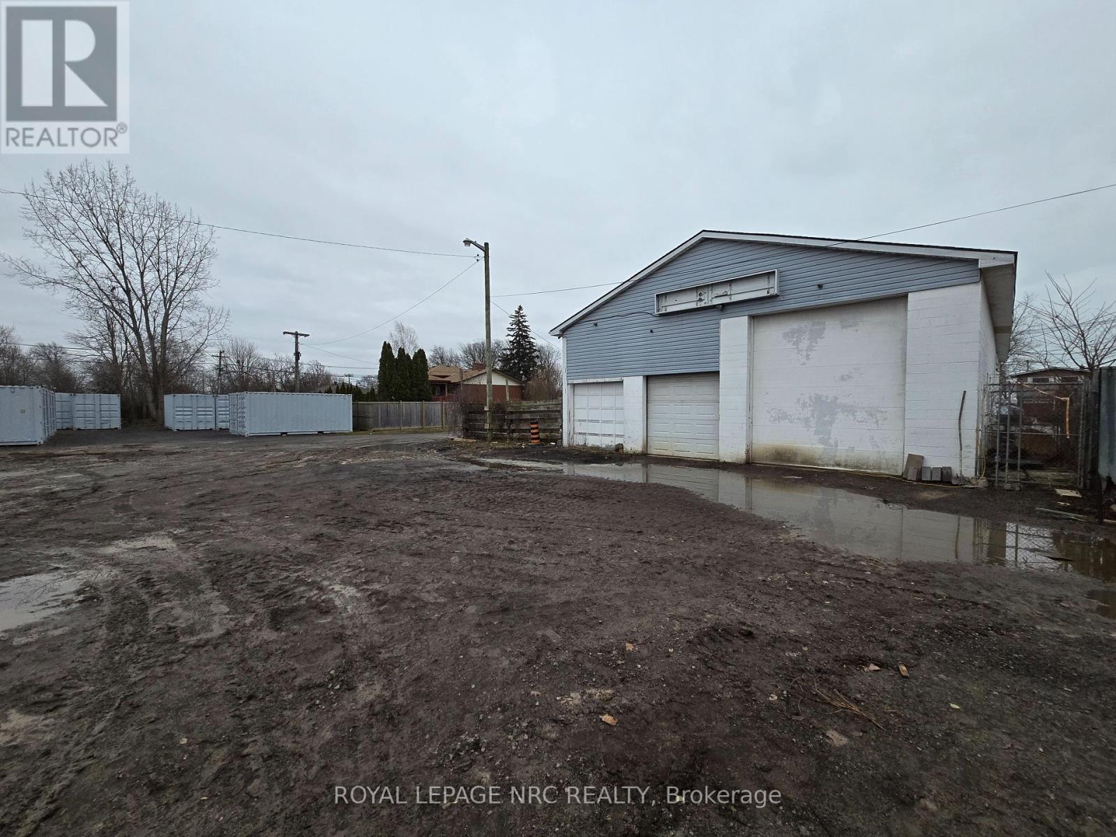












4 - 309 WALDEN BOULEVARD

,
Fort Erie (Lakeshore),




Ontario
L2A1R7

