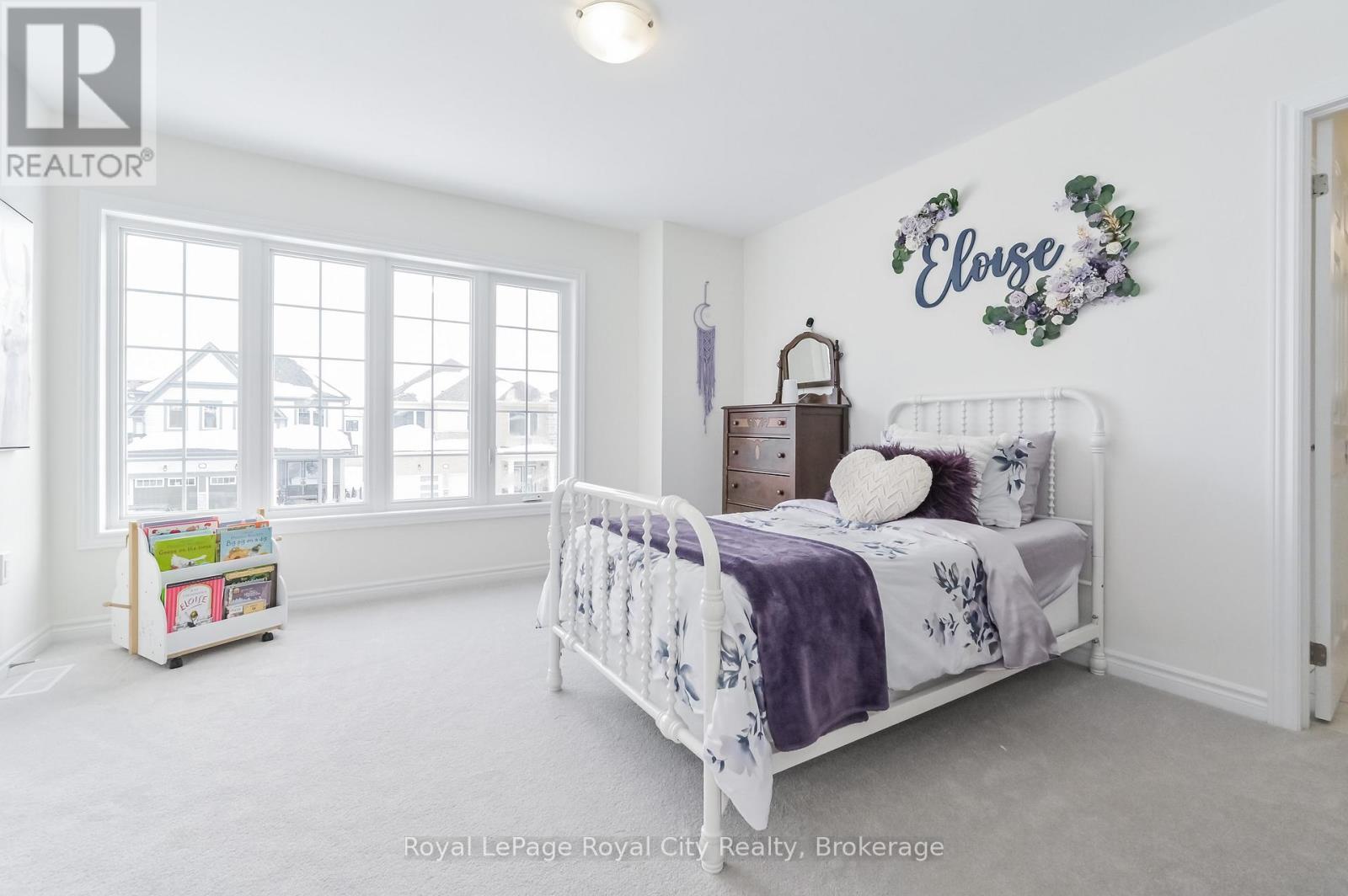 












130 REA DRIVE

,
Centre Wellington (Fergus),




Ontario
N1M0J8

