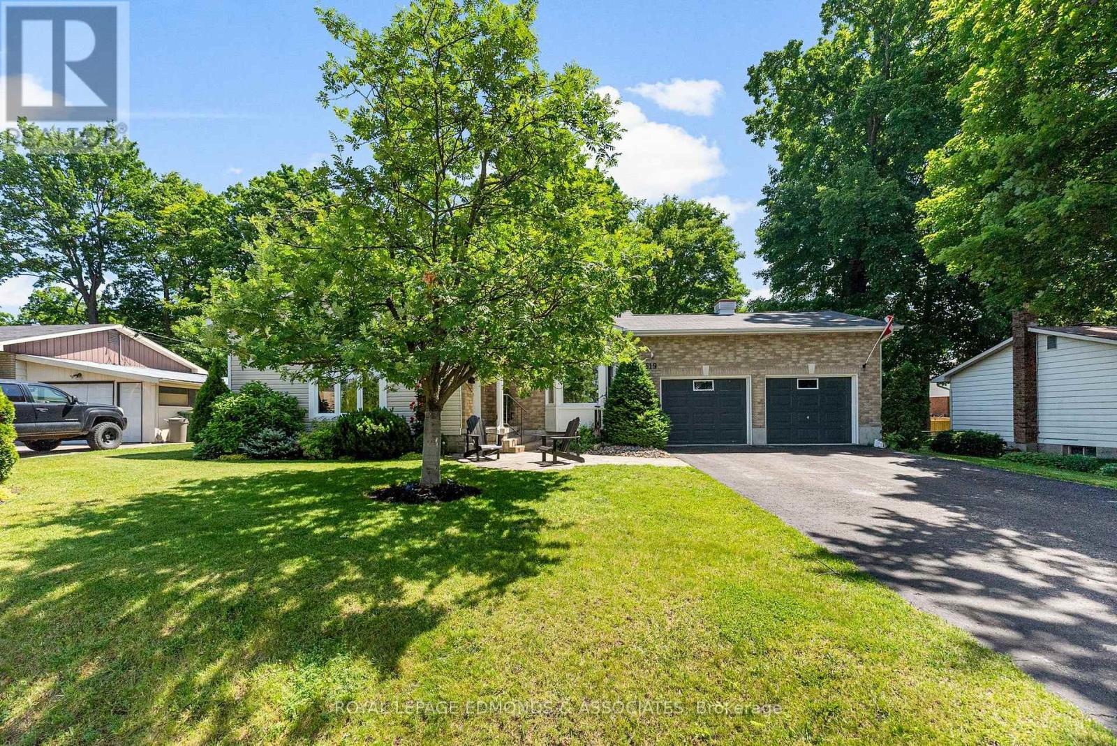 












619 CECELIA STREET

,
Pembroke,




Ontario
K8A1T6

