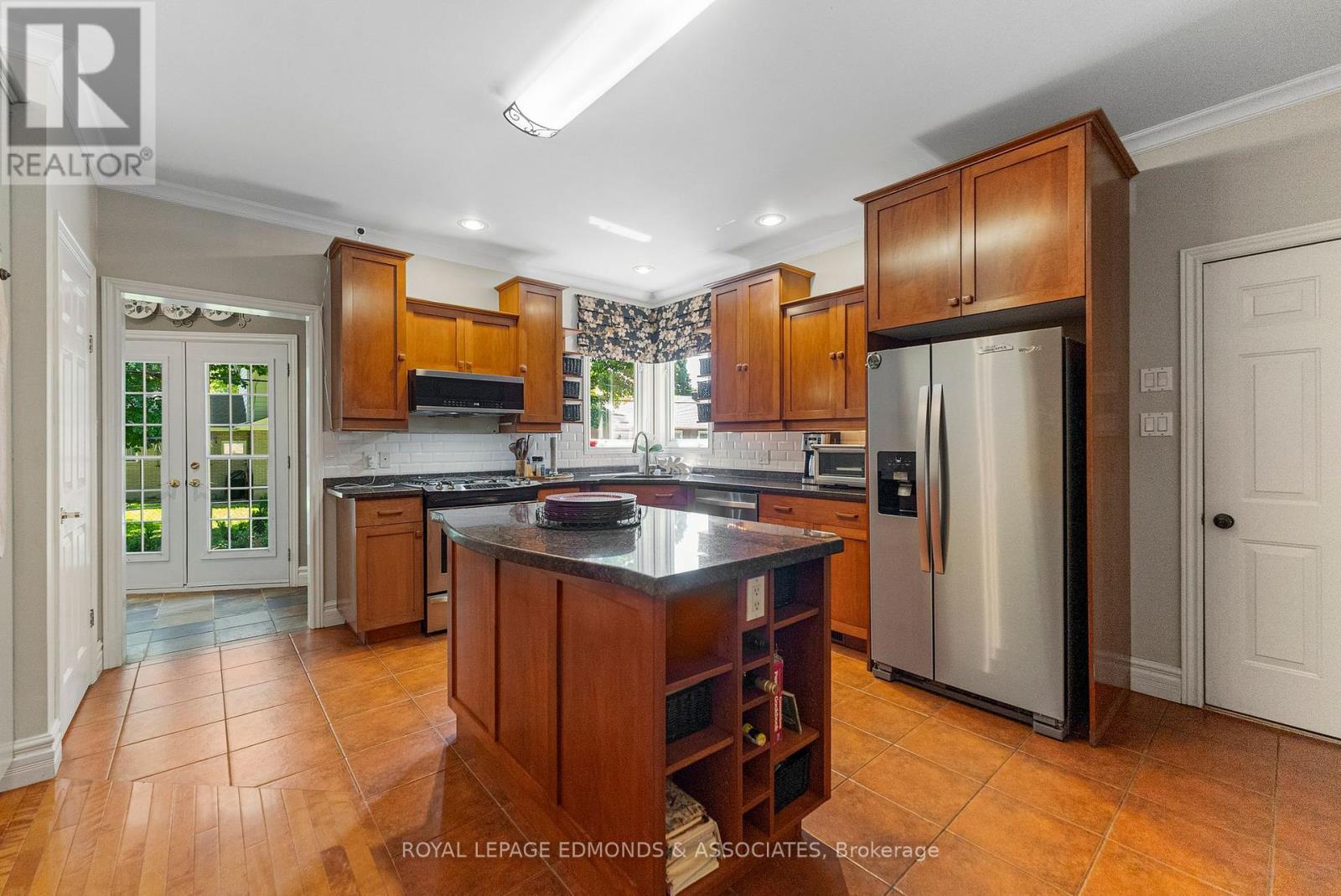 












619 CECELIA STREET

,
Pembroke,




Ontario
K8A1T6

