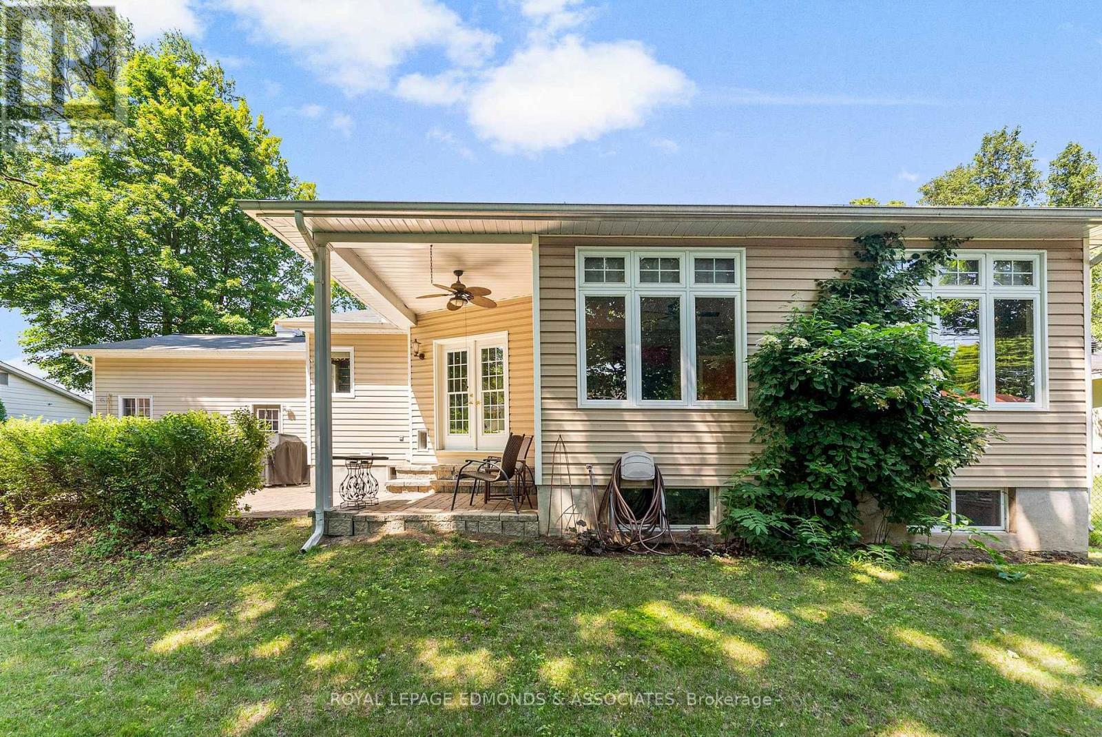 












619 CECELIA STREET

,
Pembroke,




Ontario
K8A1T6

