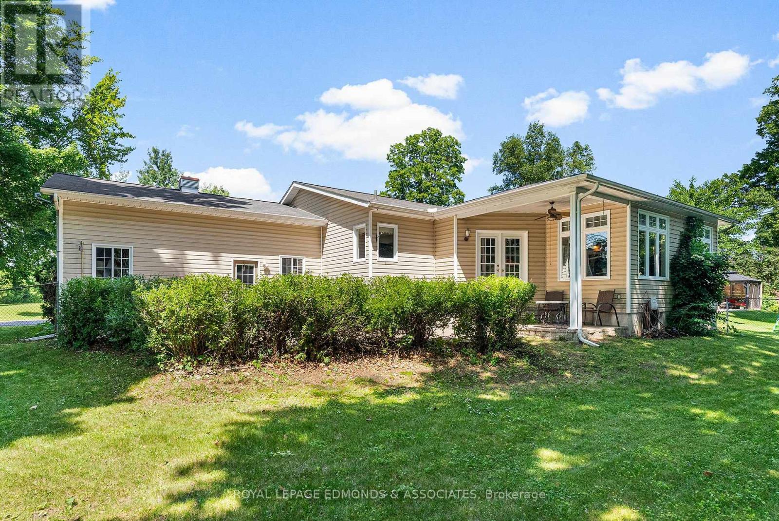 












619 CECELIA STREET

,
Pembroke,




Ontario
K8A1T6


