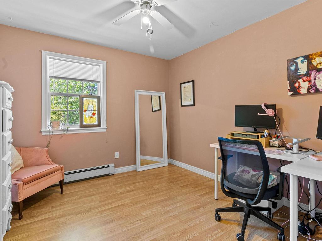 












201 Clayton Drive

,
Fox Point,




NS
B0J 1T0

