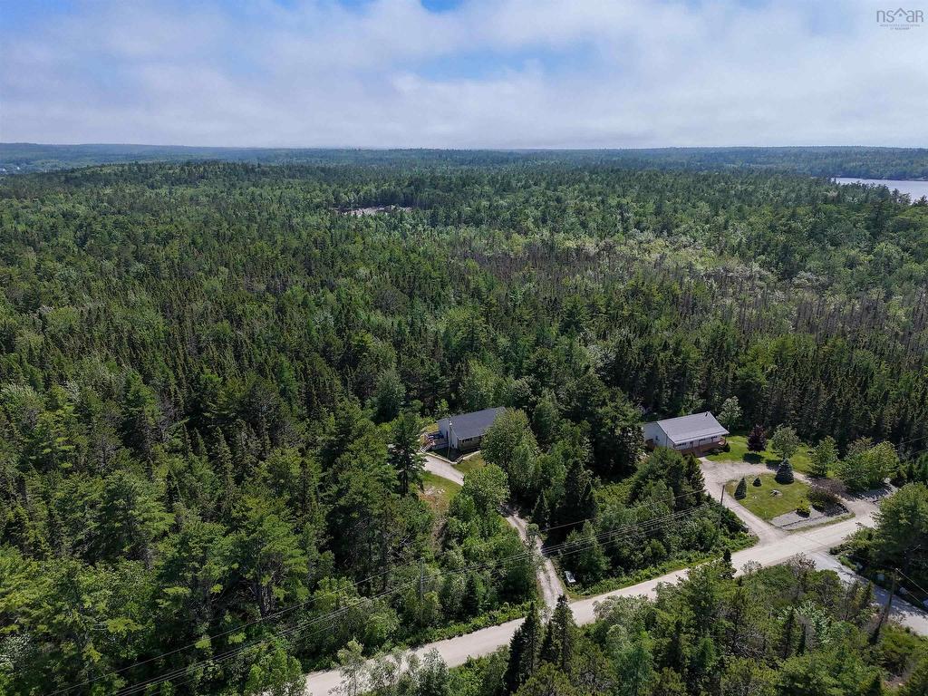 












201 Clayton Drive

,
Fox Point,




NS
B0J 1T0


