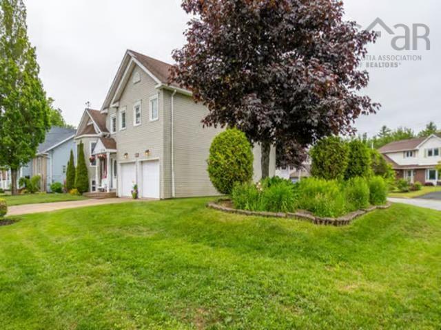 












114 Diana Grace Avenue

,
Dartmouth,




NS
B2W 6A2

