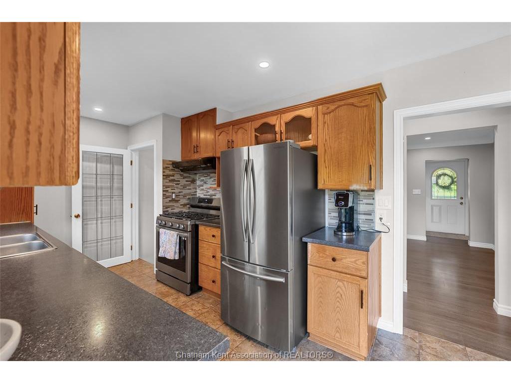 









38


Burton

Avenue,
Chatham,




ON
N7M 4Z5

