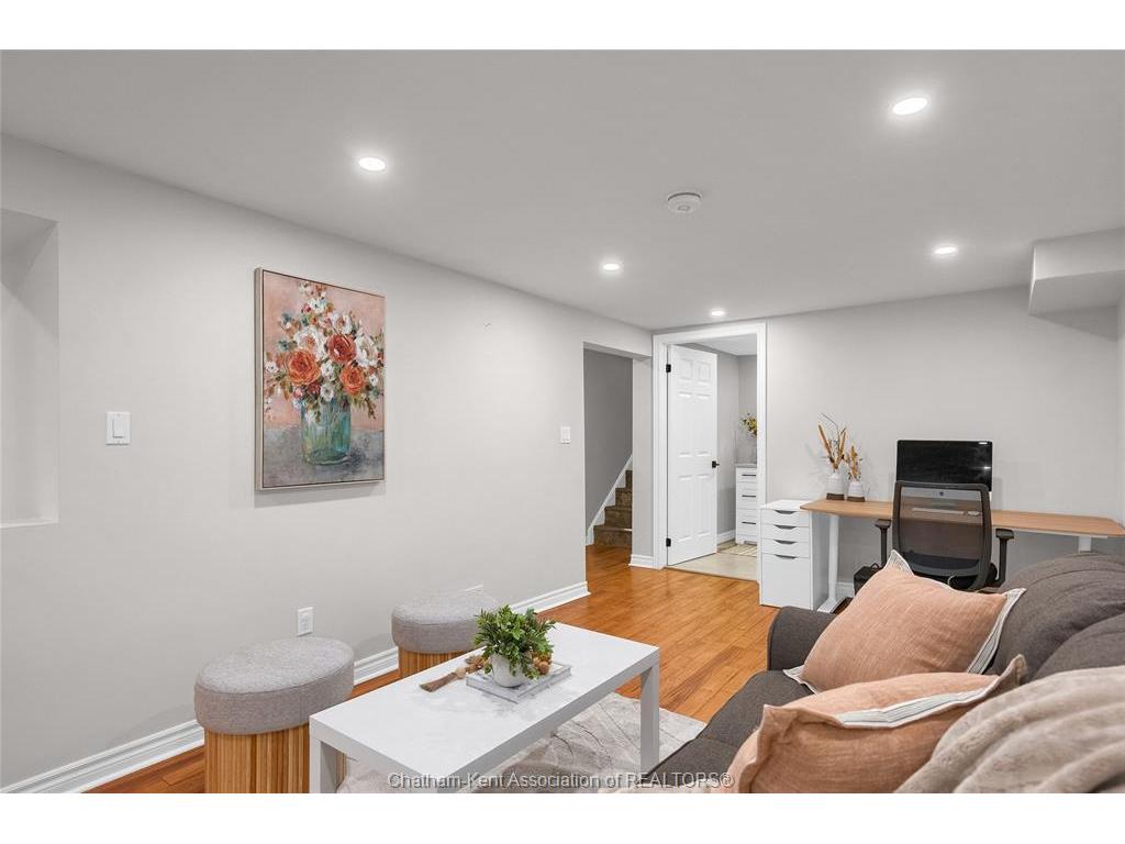 









38


Burton

Avenue,
Chatham,




ON
N7M 4Z5

