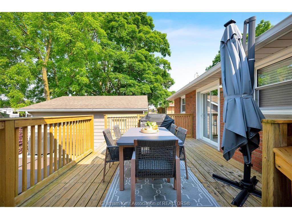 









38


Burton

Avenue,
Chatham,




ON
N7M 4Z5

