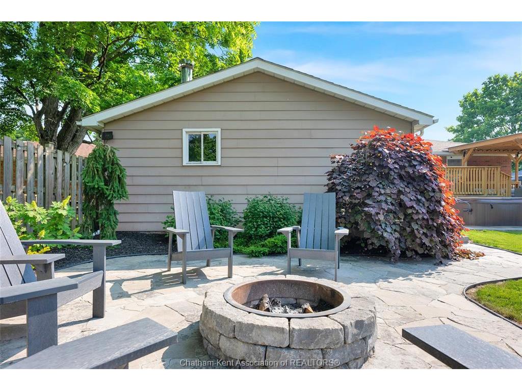









38


Burton

Avenue,
Chatham,




ON
N7M 4Z5

