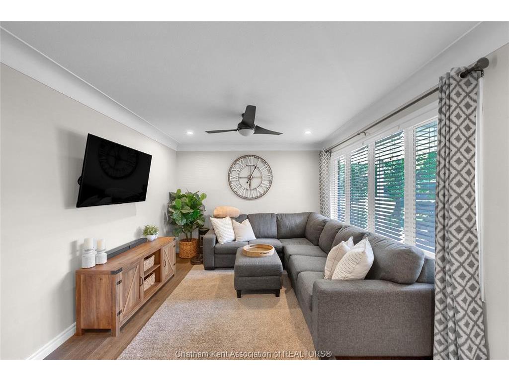 









38


Burton

Avenue,
Chatham,




ON
N7M 4Z5

