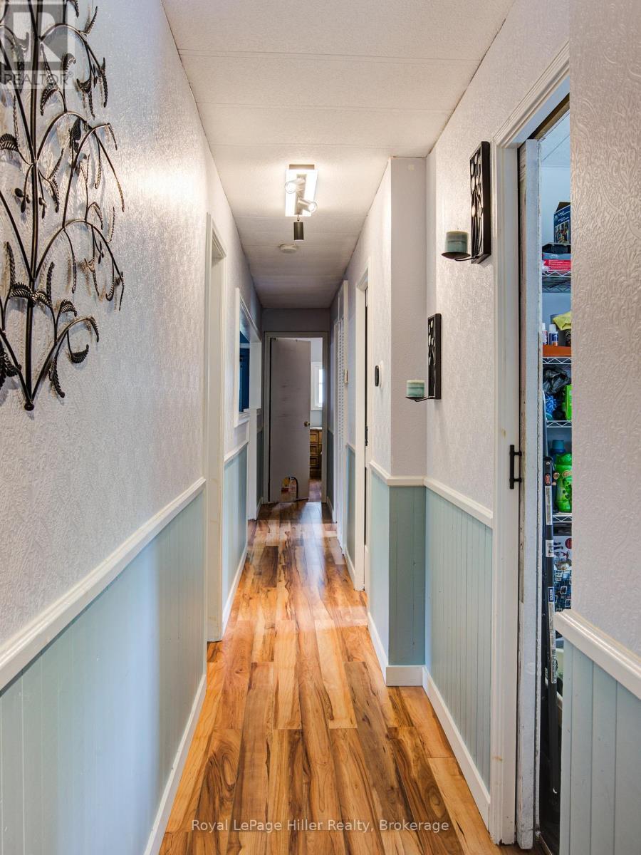 












174 BIRCH STREET

,
Perth East (Crystal Lake),




Ontario
N5A6S6

