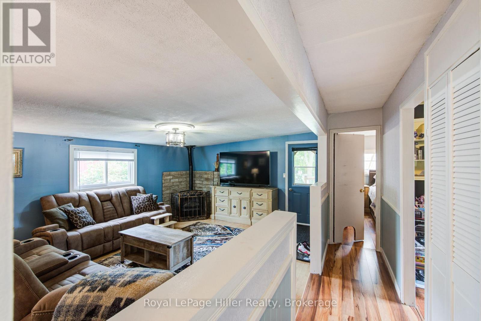 












174 BIRCH STREET

,
Perth East (Crystal Lake),




Ontario
N5A6S6

