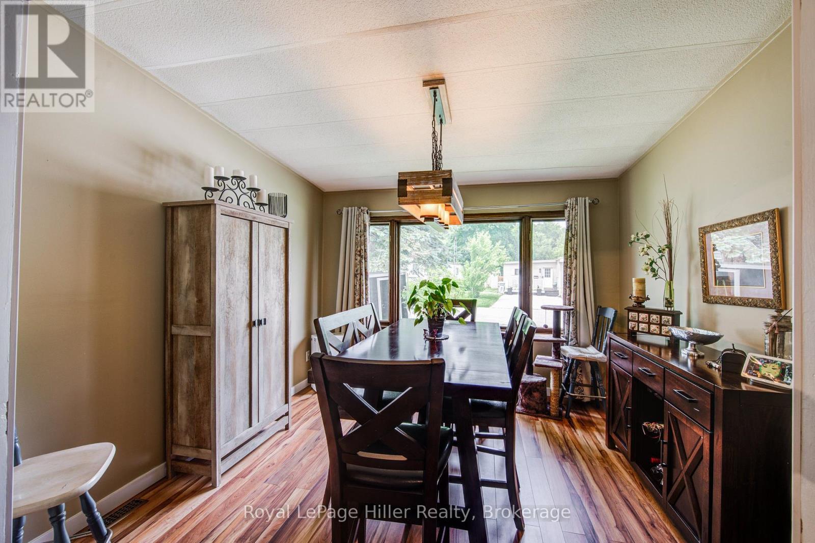 












174 BIRCH STREET

,
Perth East (Crystal Lake),




Ontario
N5A6S6

