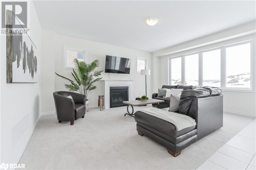 












130 REA Drive

,
Fergus,




Ontario
N1M2W3

