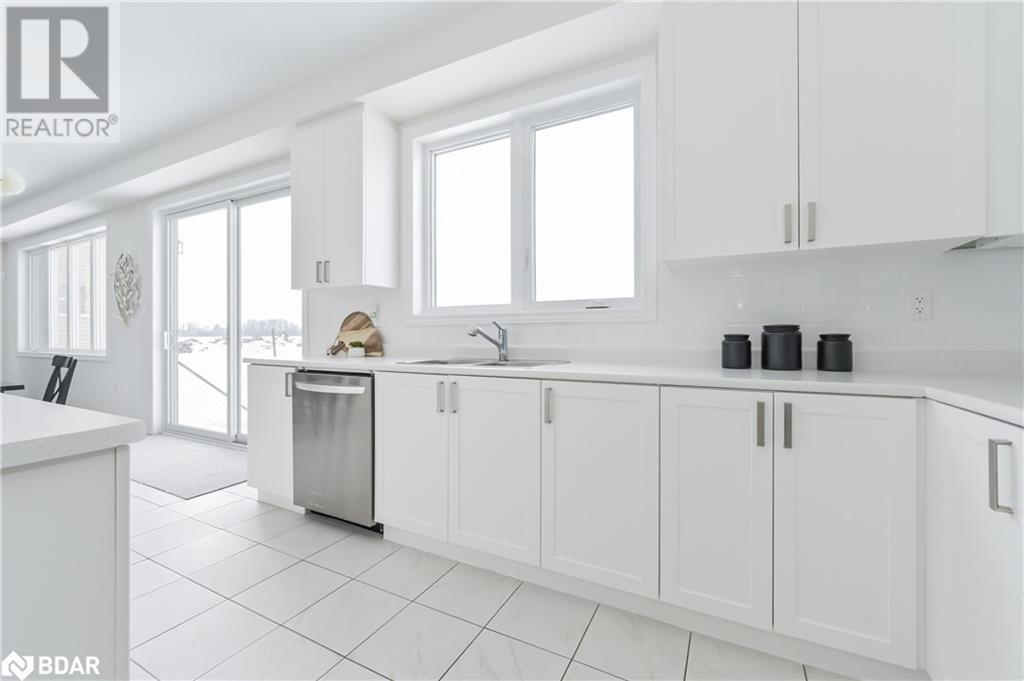 












130 REA Drive

,
Fergus,




Ontario
N1M2W3

