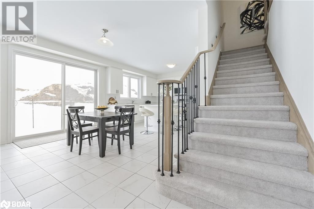 












130 REA Drive

,
Fergus,




Ontario
N1M2W3

