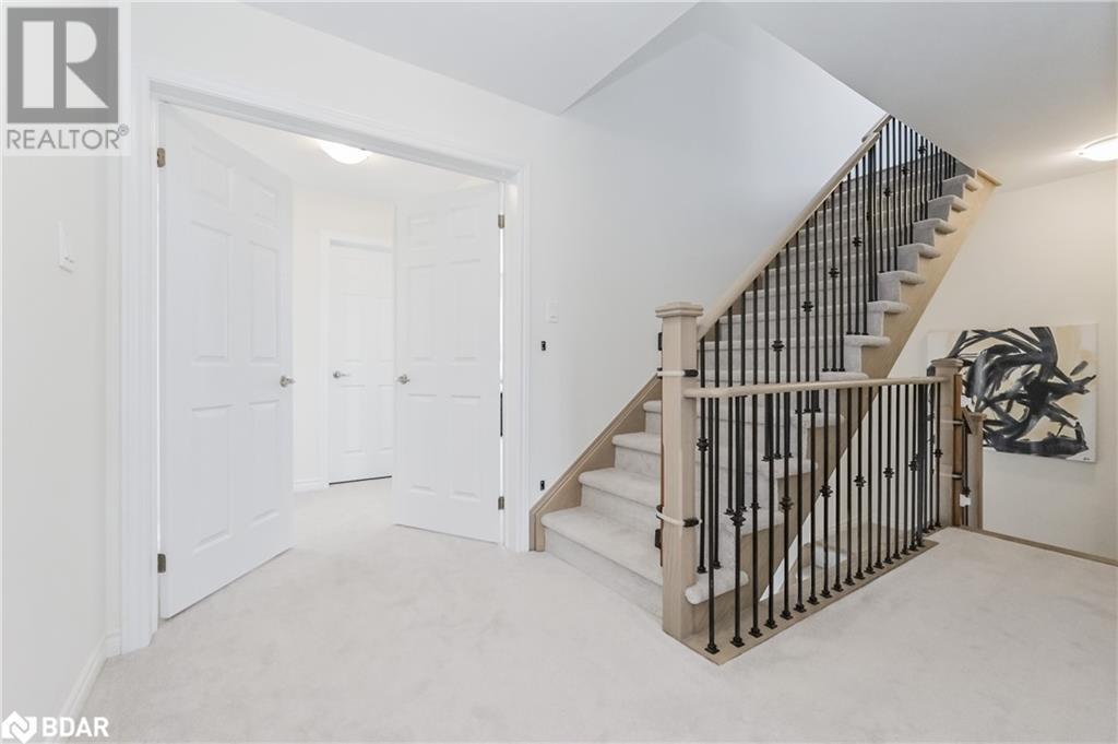 












130 REA Drive

,
Fergus,




Ontario
N1M2W3

