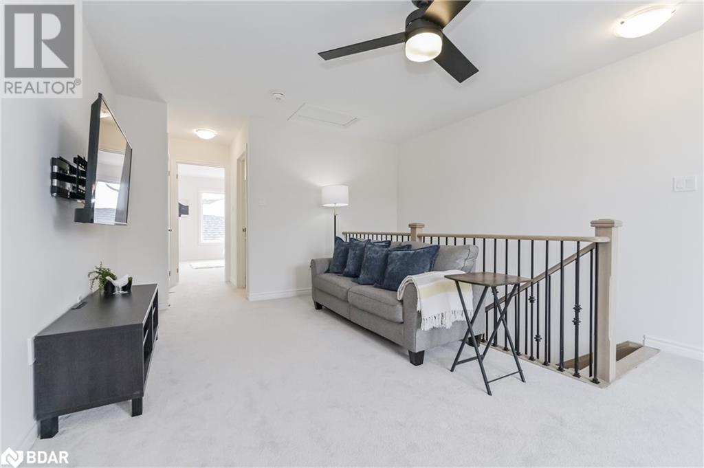 












130 REA Drive

,
Fergus,




Ontario
N1M2W3

