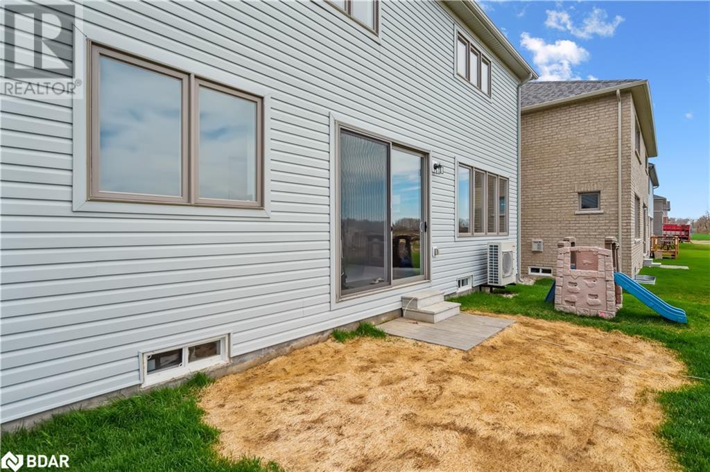 












130 REA Drive

,
Fergus,




Ontario
N1M2W3

