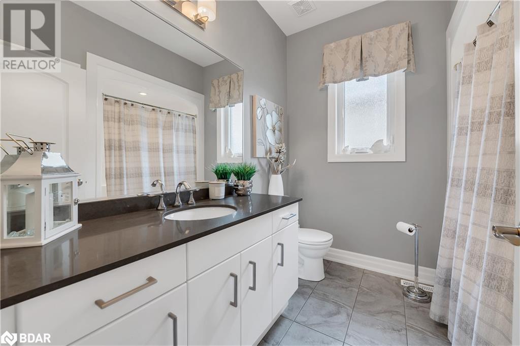 












308 CREEKSIDE Drive

,
Welland,




Ontario
L3C0B6

